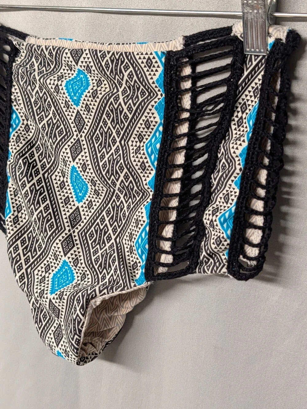 acacia swimwear Black & White Geometric Bikini Bottom with Teal Accents Size S